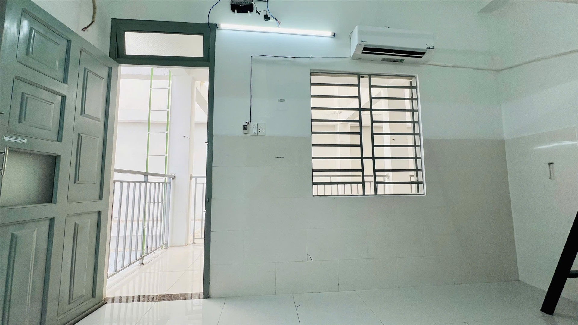 Phòng trọ Duplex 25m2 tại ACHome Phan Huy Ích - Gò Vấp - Phòng khách