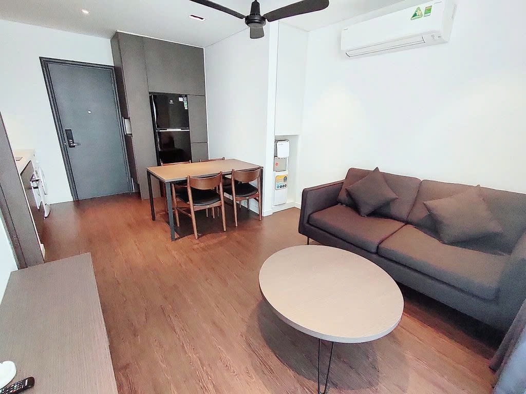 Phòng trọ 1 Phòng ngủ 45m2 tại PTC House Đường Bưởi - Ba Đình  - Phòng khách