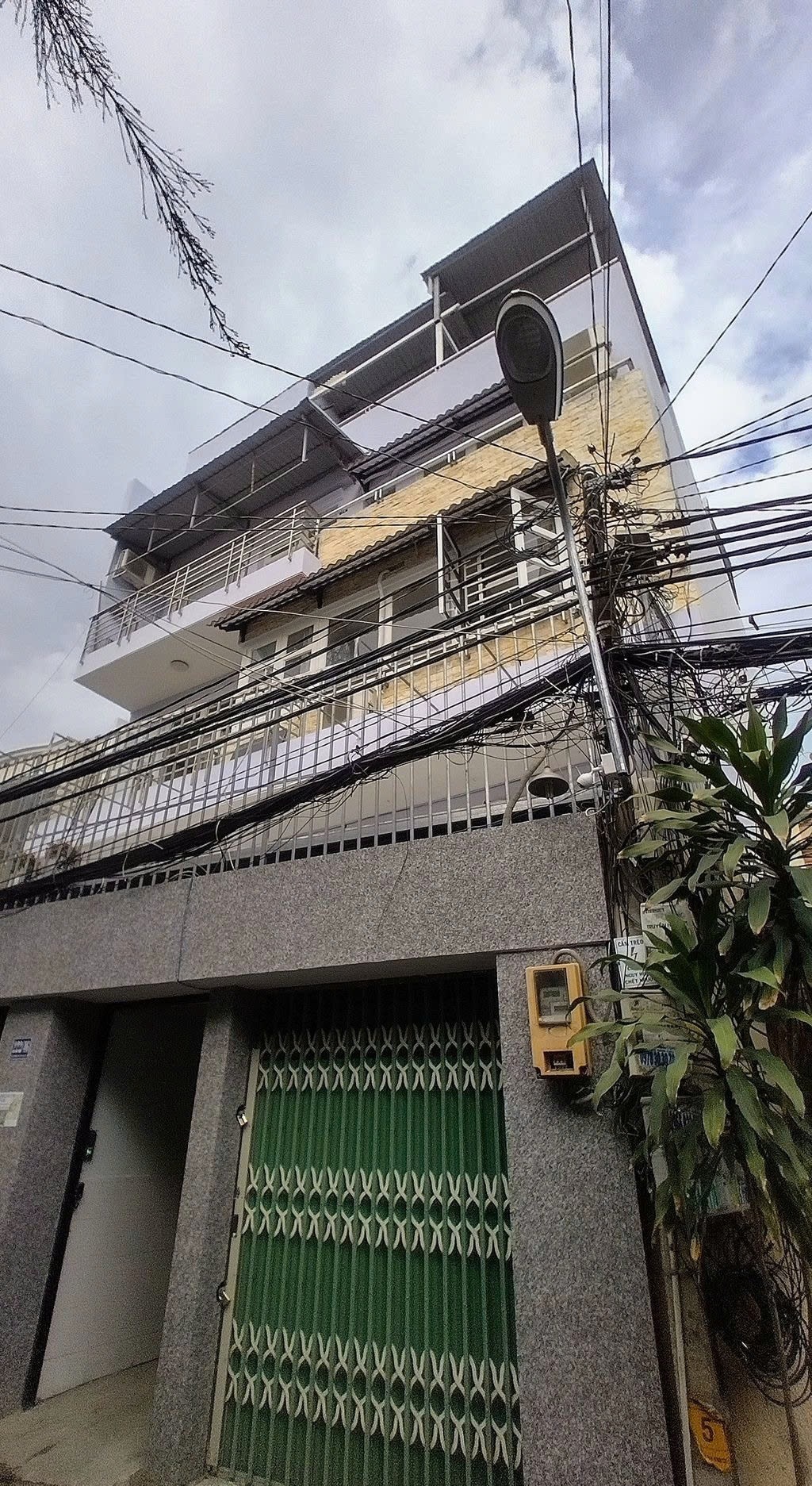 Phòng trọ PTC House Bùi Đình Túy - Bình Thạnh