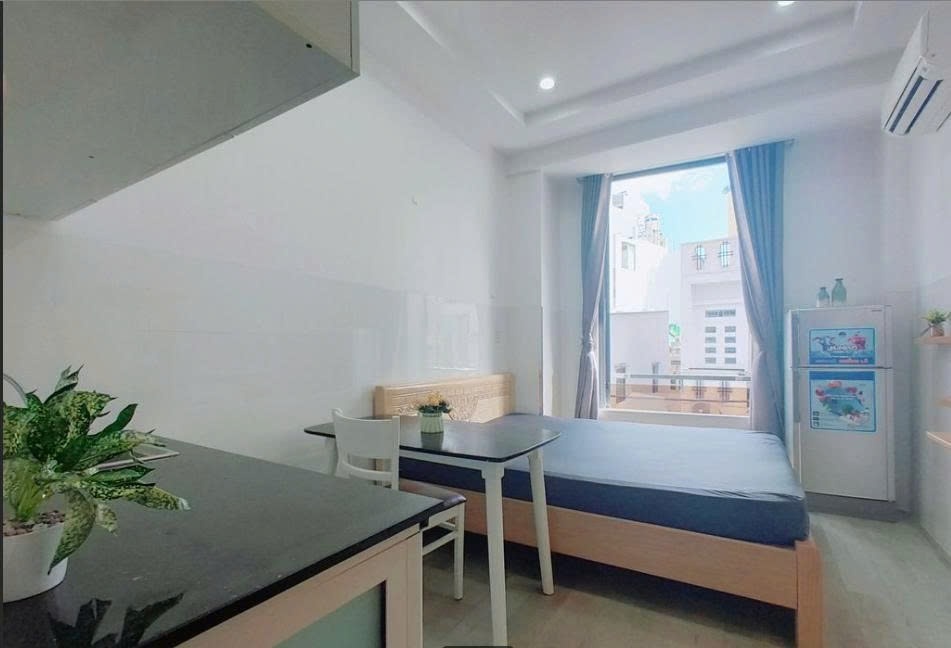 Phòng trọ PTC House 1 Tôn Thất Thuyết - Quận 4 - Phòng (*)