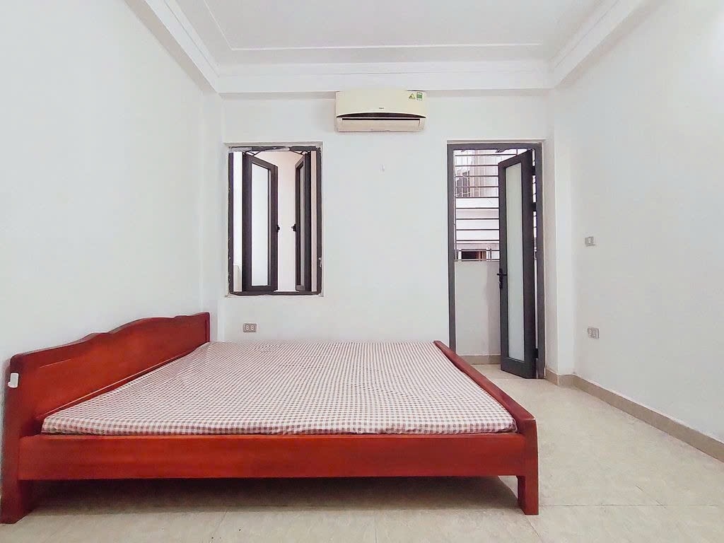 Phòng trọ Studio 40m2 tại PTC House Bùi Xương Trạch - Thanh Xuân  - Phòng ngủ