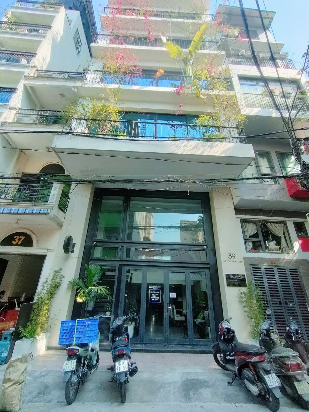 Phòng trọ PTC House Nguyễn Khắc Hiếu - Ba Đình - Toàn cảnh tòa nhà (*)