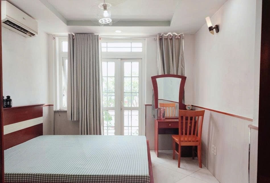 Phòng trọ PTC House 1 Bến Vân Đồn - Quận 4 - Phòng (*)