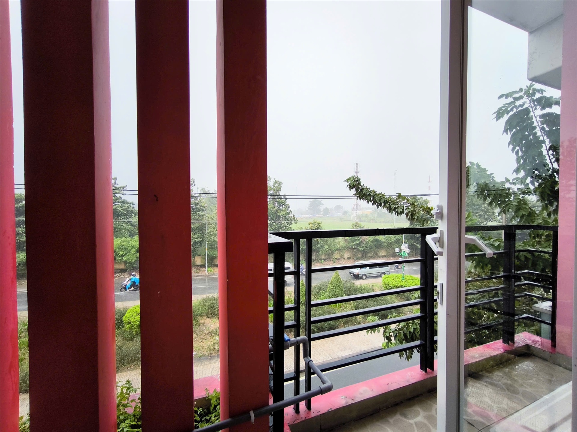 Phòng trọ 2 Phòng ngủ 50m2 tại AT House Tân Sơn - Tân Bình - Ban công