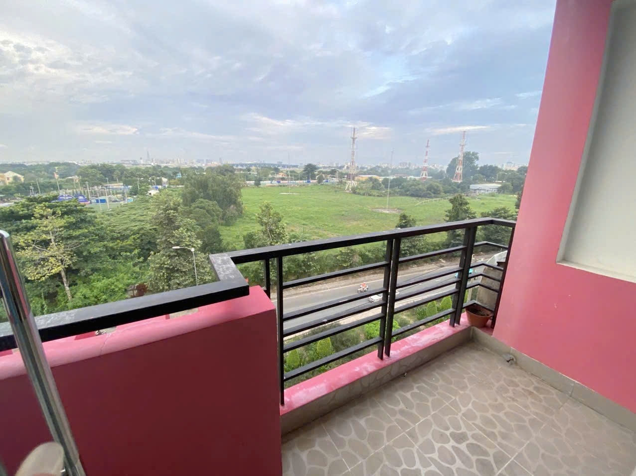 Phòng trọ 1 Phòng ngủ 40m2 tại AT House Tân Sơn - Tân Bình - Ban công