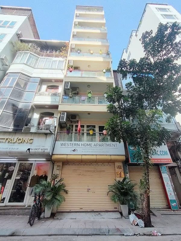 Phòng trọ PTC House Phó Đức Chính - Ba Đình  - Toàn cảnh tòa nhà (*)