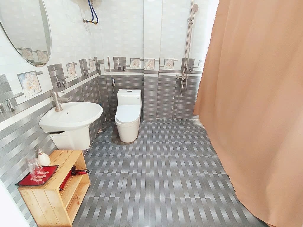 Phòng trọ Studio 25m2 tại PTC House Hàng Bồ - Hoàn Kiếm  - Phòng tắm