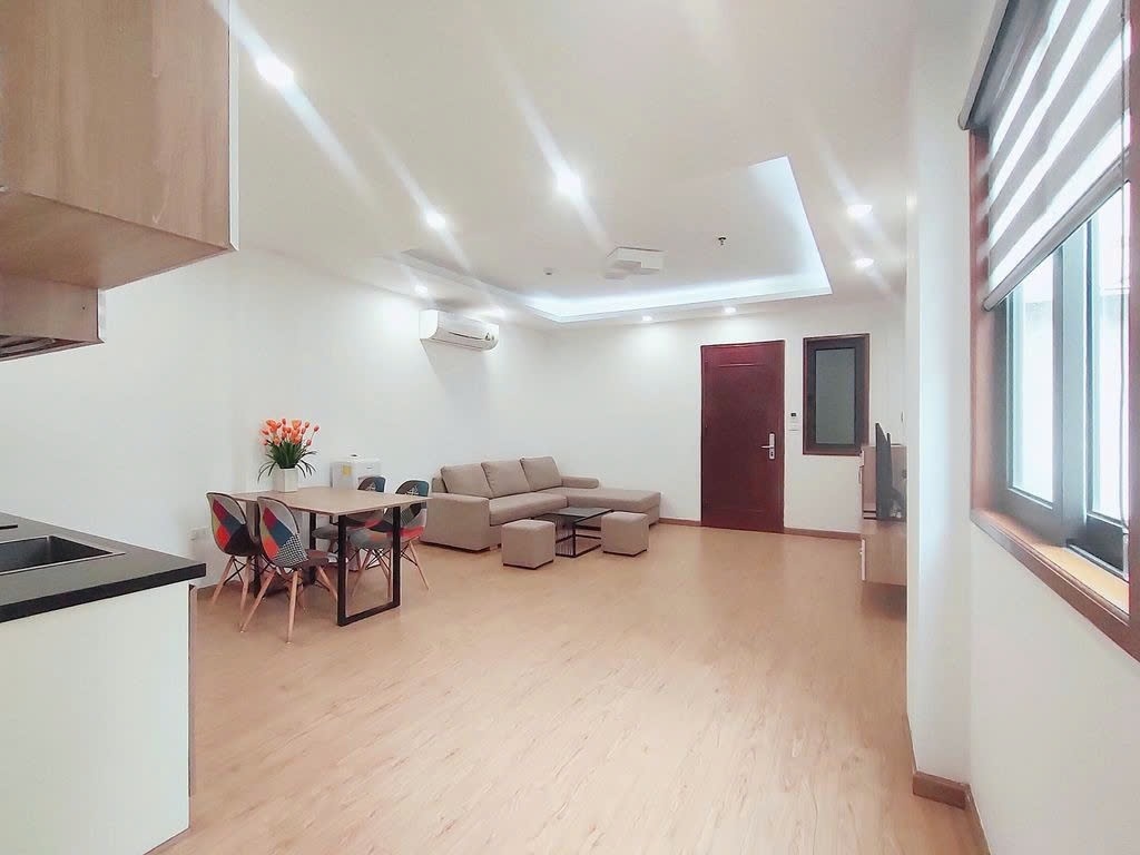Phòng trọ 1 Phòng ngủ 60m2 tại PTC House Yên Phụ - Tây Hồ - Phòng khách