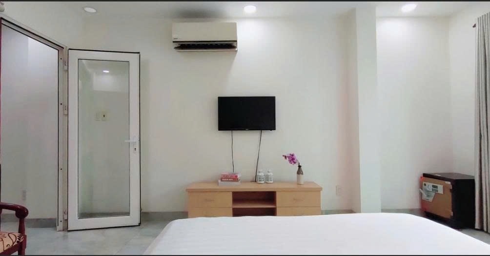 Phòng trọ PTC House 2 Nguyễn Thái Bình - Quận 1 - Phòng (*)