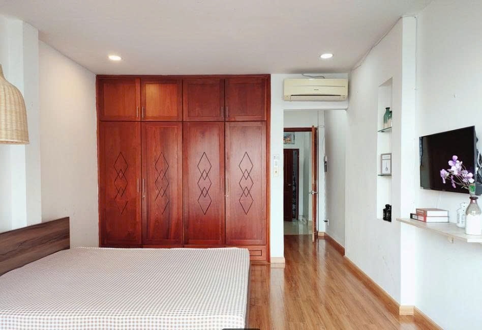 Phòng trọ 1 Phòng ngủ 40m2 tại PTC House 11 Nguyễn Trãi - Quận 1 - Phòng ngủ