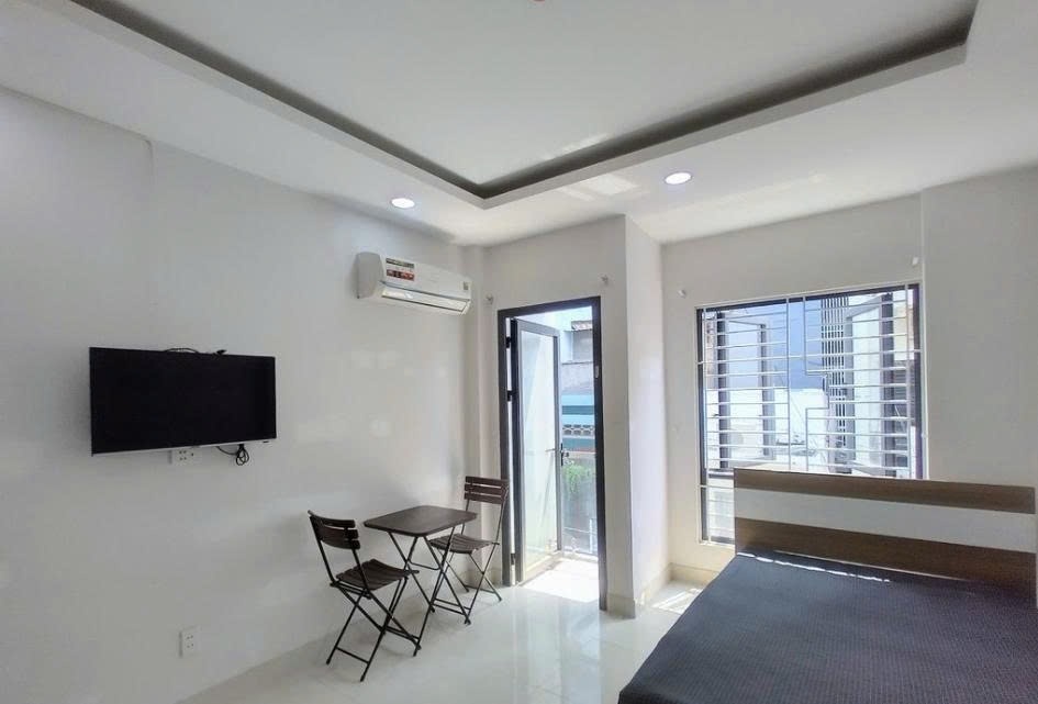 Phòng trọ PTC House 1 Tôn Thất Tùng - Quận 1 - Phòng (*)