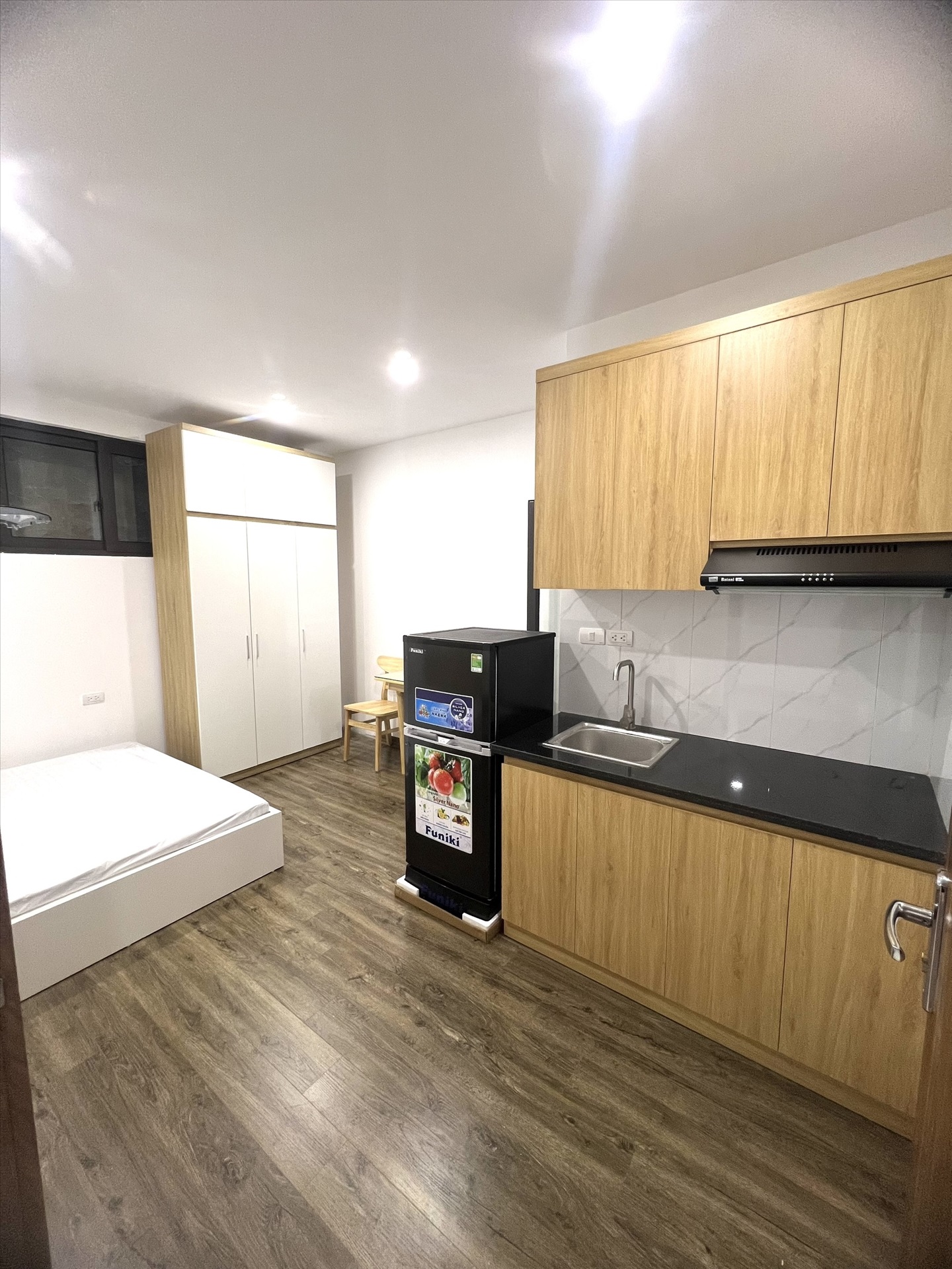 Phòng trọ Studio 30m2 tại THT Land Khúc Thừa Dụ - Cầu Giấy - Phòng ngủ