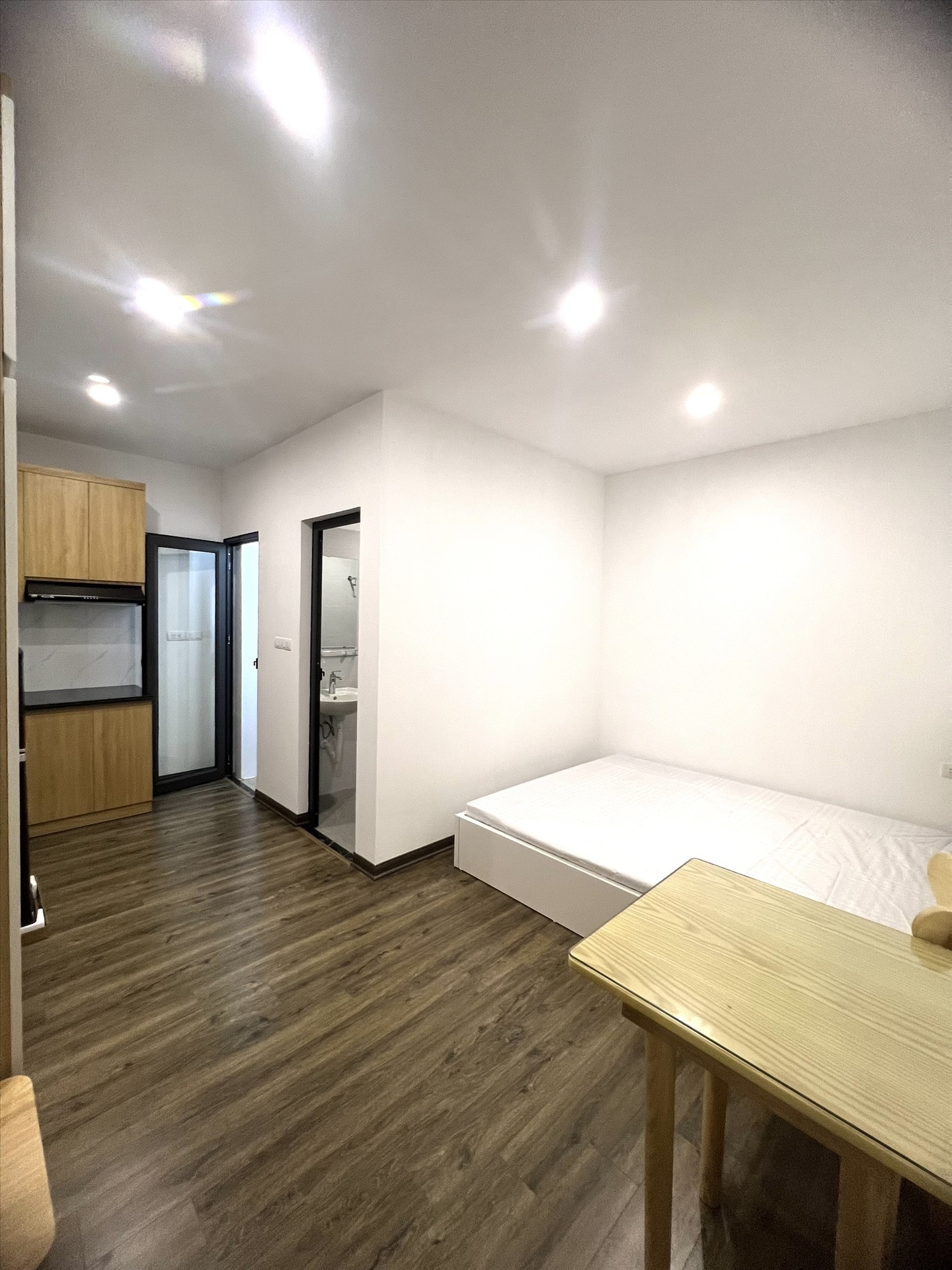 Phòng trọ Studio 30m2 tại THT Land Khúc Thừa Dụ - Cầu Giấy - Phòng ngủ