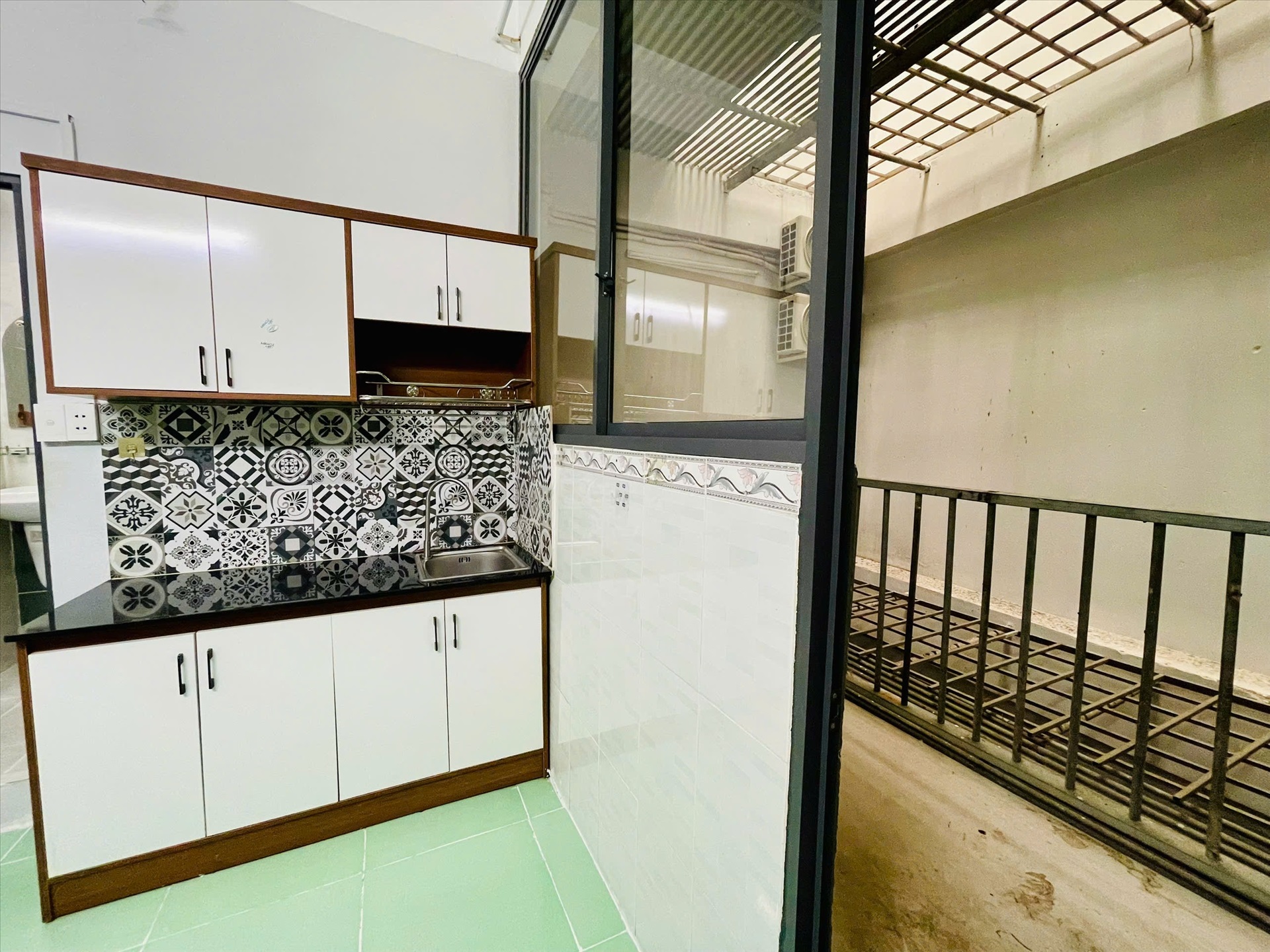 Phòng trọ 2 Phòng ngủ 30m2 tại Wish Home Lạc Long Quân - Tân Bình - Phòng bếp