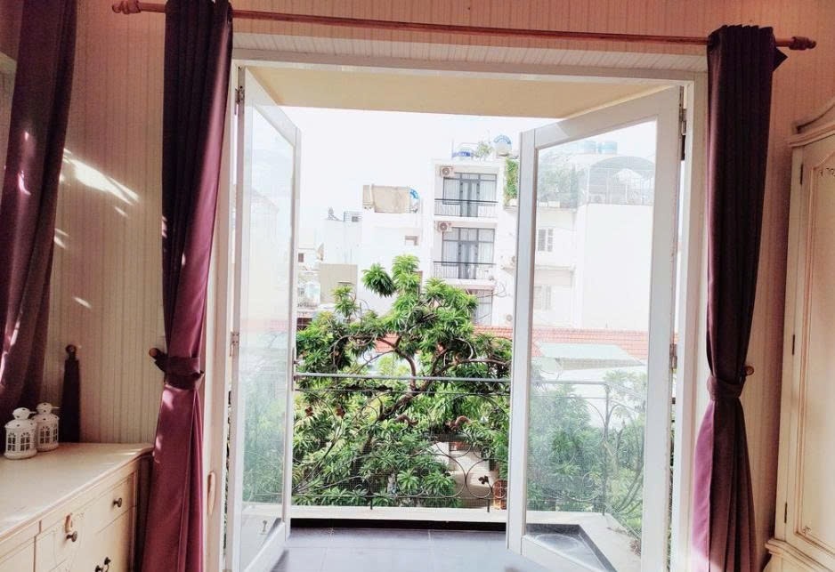 Phòng trọ Studio 35m2 tại PTC House 3 Lý Chính Thắng - Quận 3 - Ban công