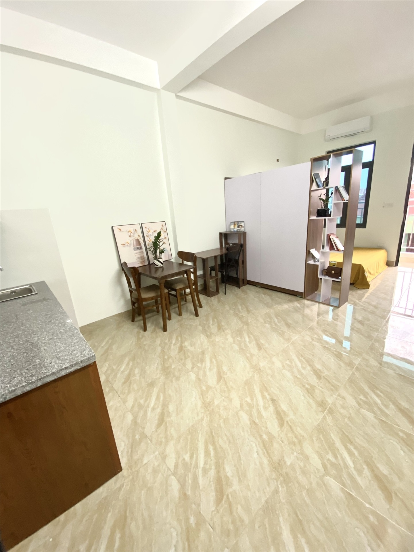 Phòng trọ Studio 38m2 tại THT Land 1 Kim Giang - Hoàng Mai - Phòng khách