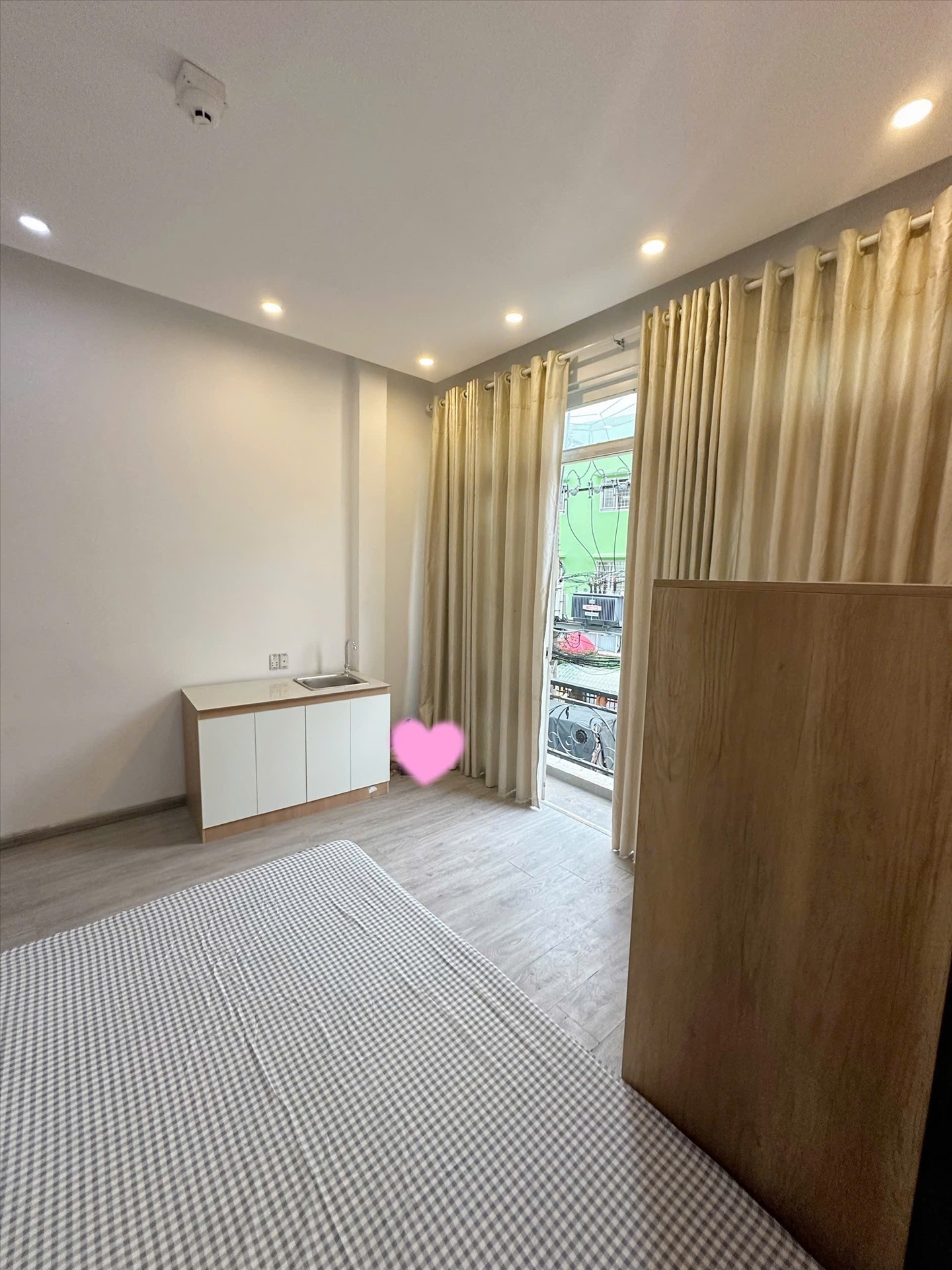 Phòng trọ Studio 25m2 tại Jinjoo Home Lạc Long Quân - Tân Bình - Phòng ngủ