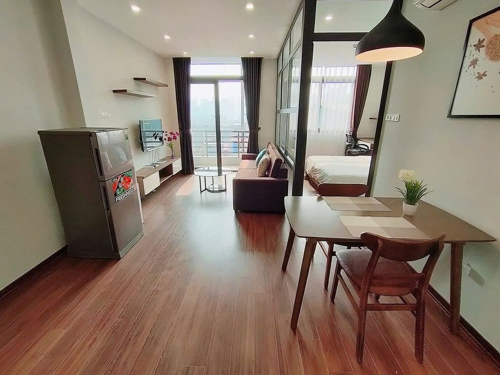 Phòng trọ 1 Phòng ngủ 60m2 tại PTC House Trần Quốc Vượng - Cầu Giấy  - Phòng khách