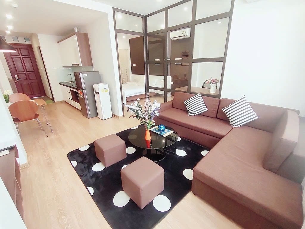 Phòng trọ 1 Phòng ngủ 60m2 tại PTC House Trần Quốc Vượng - Cầu Giấy  - Phòng khách