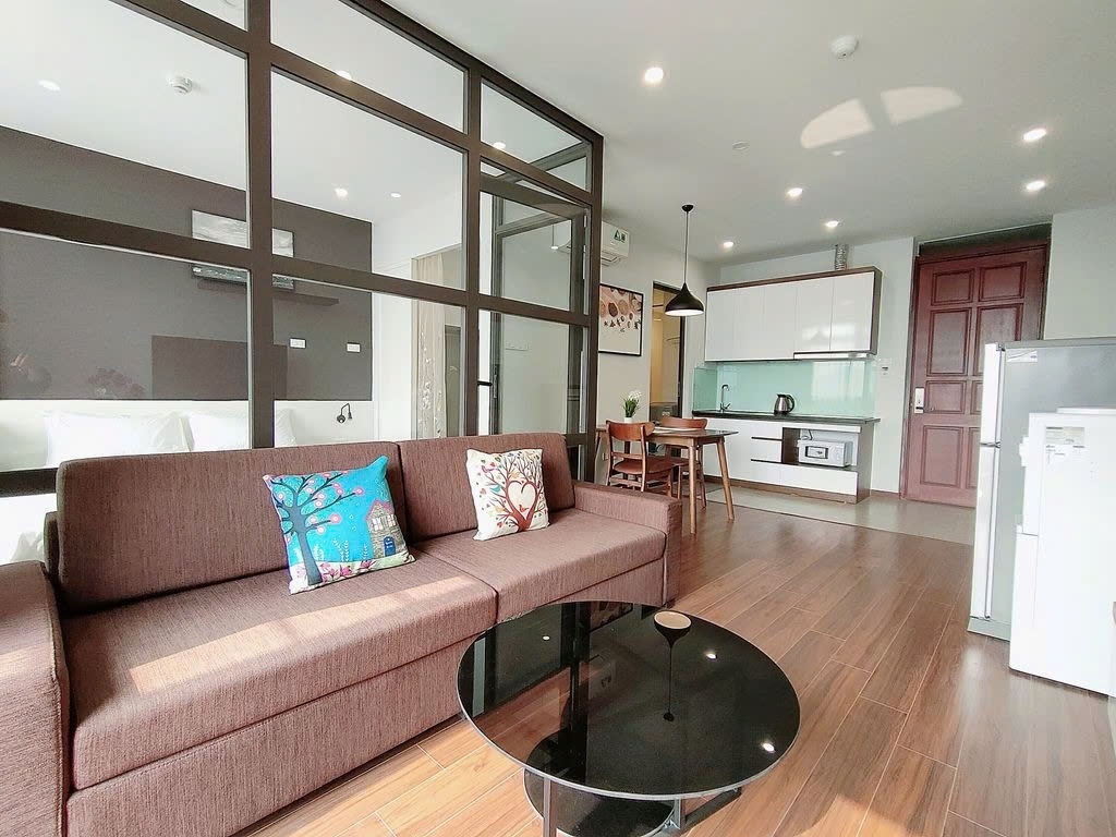 Phòng trọ 1 Phòng ngủ 60m2 tại PTC House Trần Quốc Vượng - Cầu Giấy  - Phòng khách