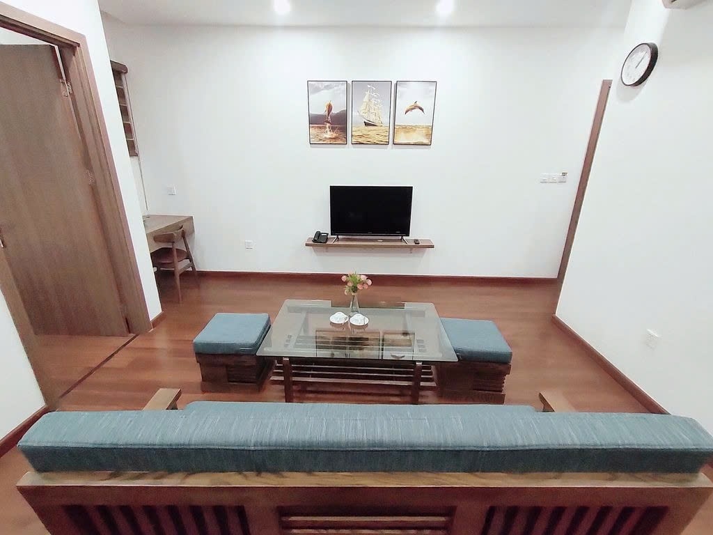 Phòng trọ 1 Phòng ngủ 45m2 tại PTC House Trần Thái Tông - Cầu Giấy  - Phòng khách