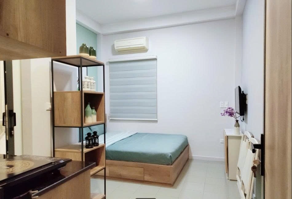 Phòng trọ Studio 20m2 tại PTC House 1 Phạm Ngọc Thạch - Quận 3 - Góc làm việc
