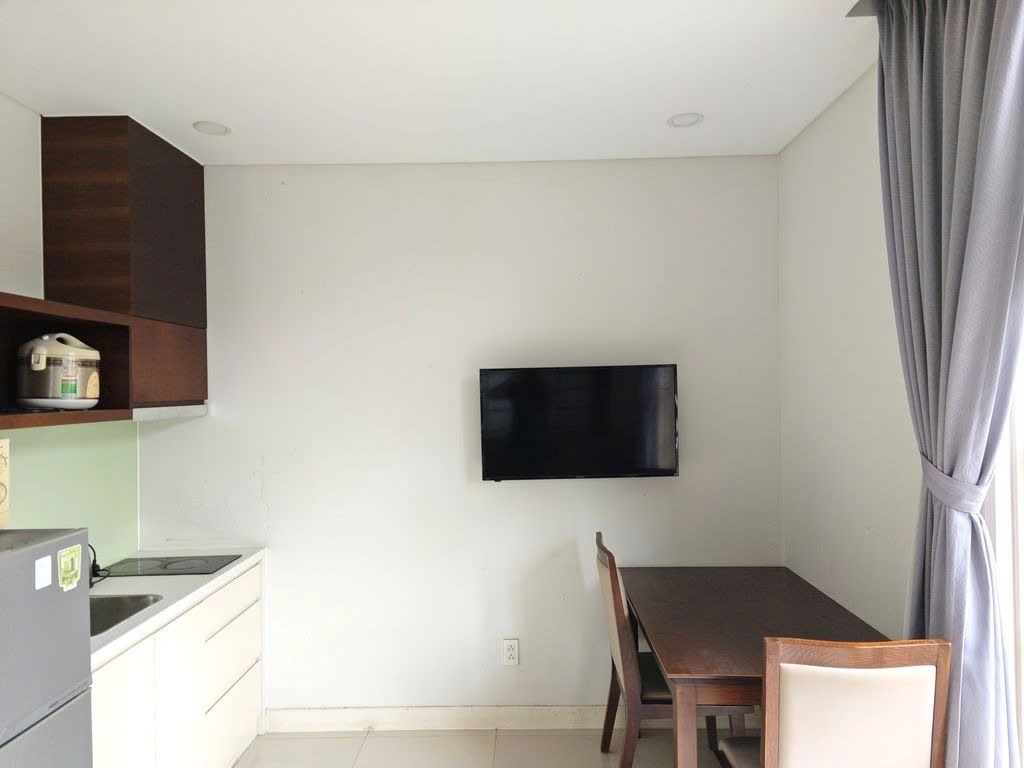 Phòng trọ 2 Phòng ngủ 25m2 tại PTC House Đường D7 - Bình Thạnh  - Phòng khách