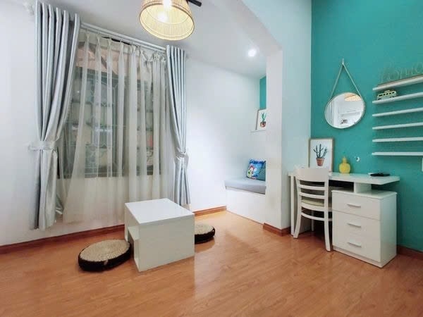 Phòng trọ Studio 20m2 tại PTC House 2 Lê Thánh Tôn - Quận 1  - Phòng khách