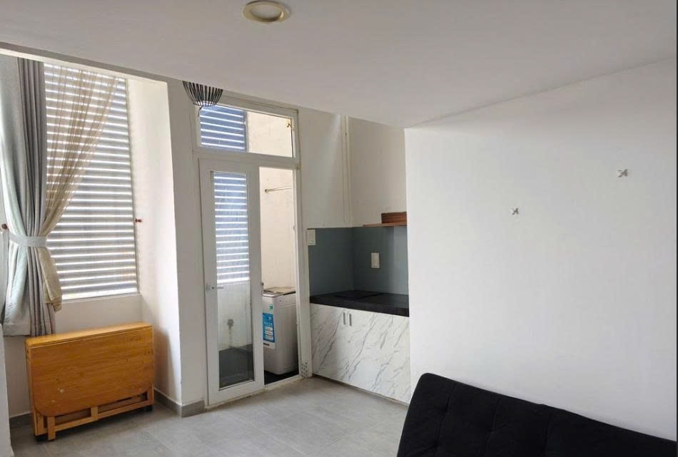 Phòng trọ Duplex 16m2 tại PTC House 2 Đường số 1 - Quận 7 - Phòng khách