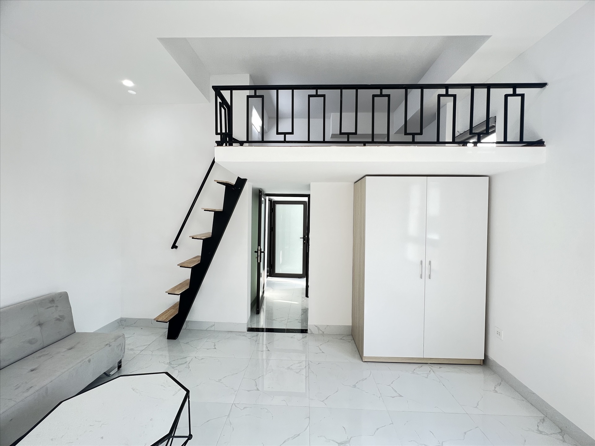 Phòng trọ Duplex 30m2 tại CTC Home 1 Trương Định - Hoàng Mai - Phòng khách