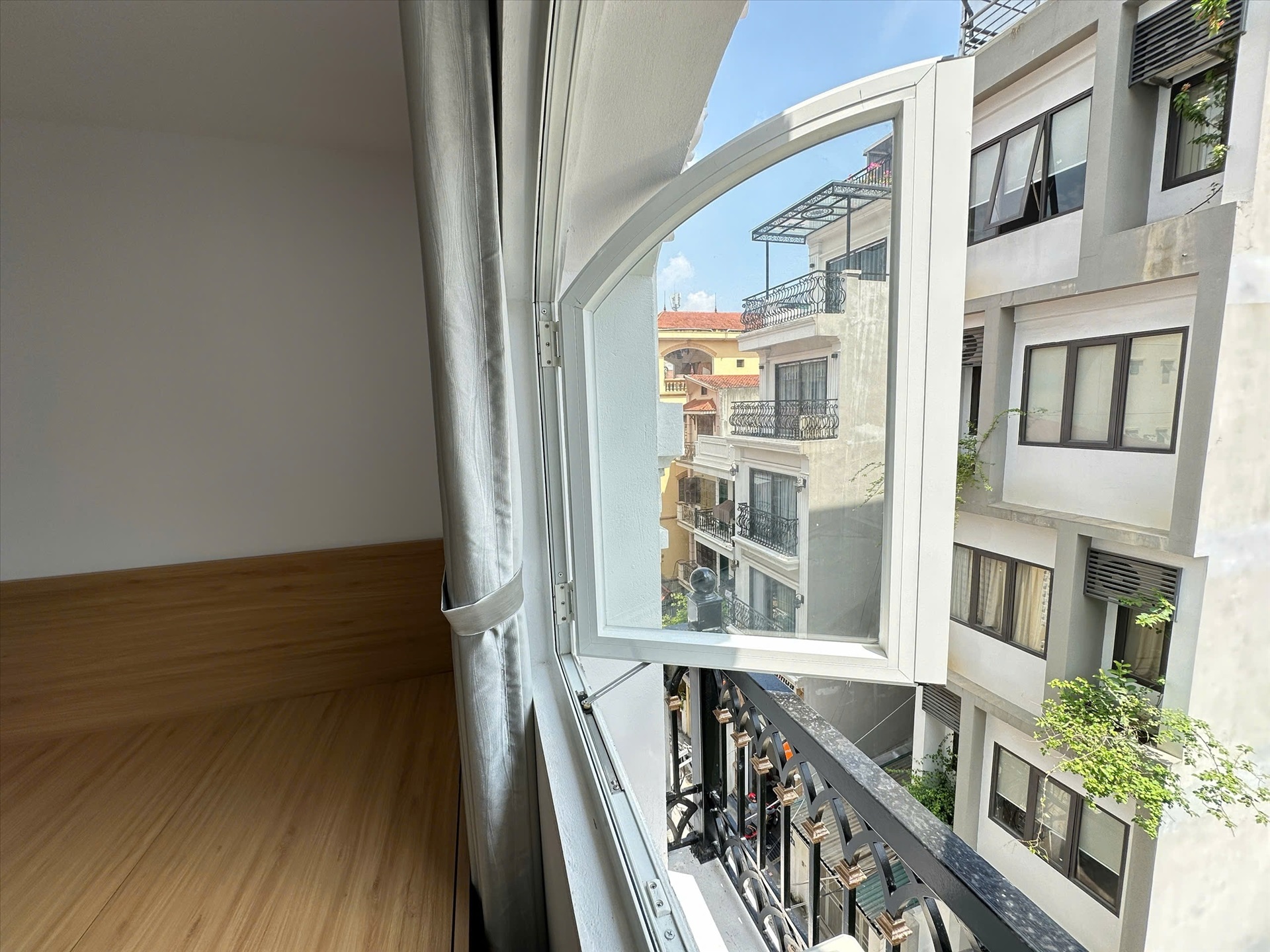 Phòng trọ Studio 30m2 tại TT House Nguyễn Phong Sắc - Cầu Giấy - Phòng ngủ