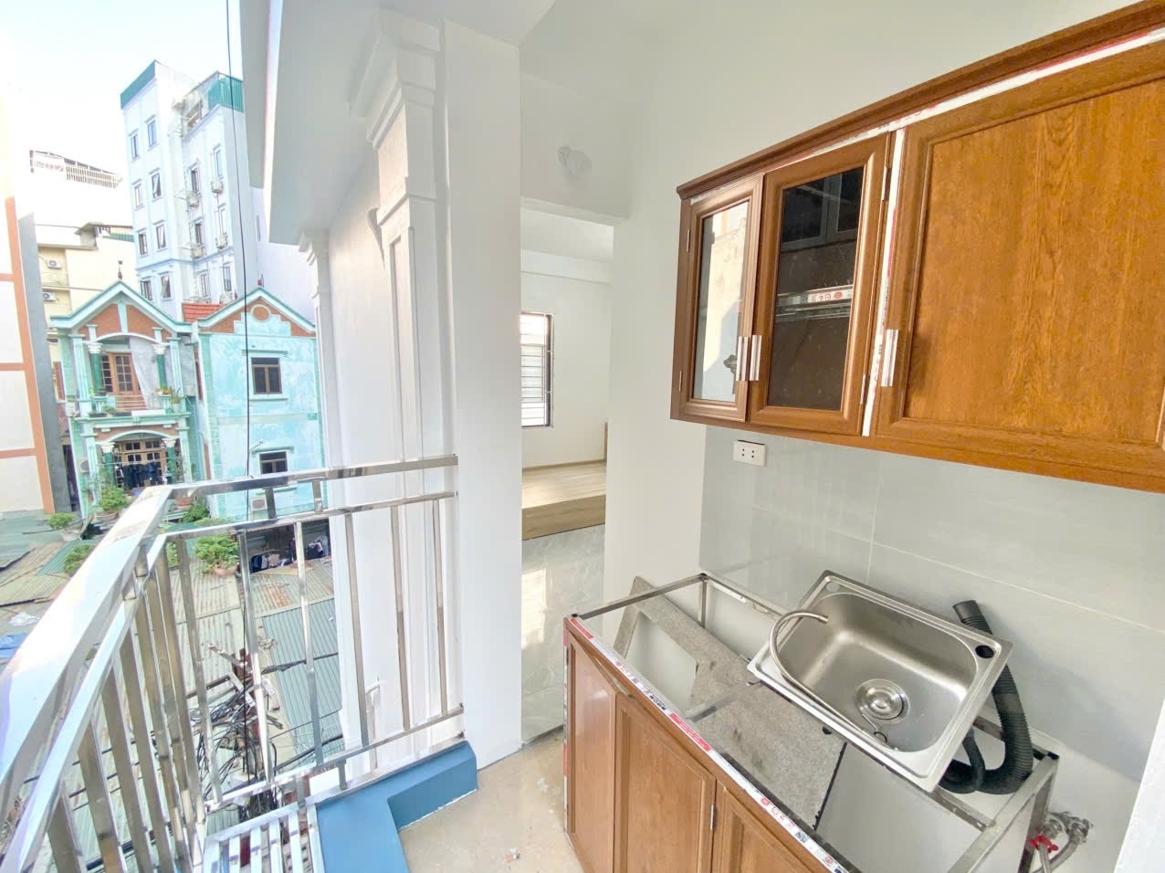 Phòng trọ Studio 402m2 tại QM Housing 1 Lê Quang Đạo - Nam Từ Liêm - Phòng bếp