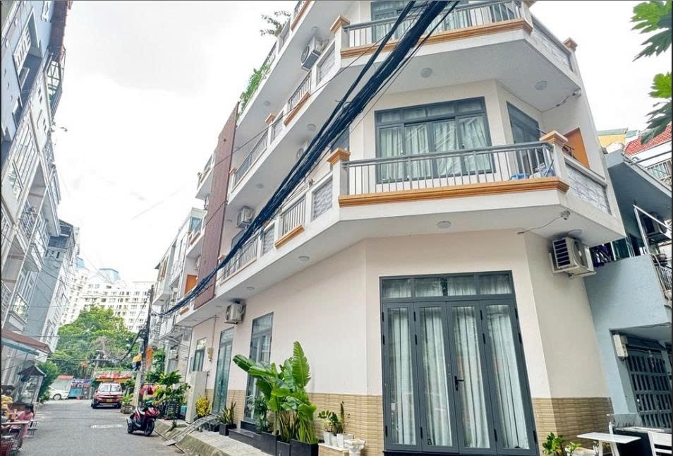 Phòng trọ PTC House Nguyễn Hữu Cảnh 1 - Binh Thạnh