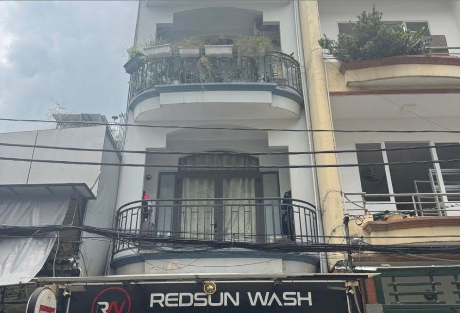 Phòng trọ PTC House Nguyễn Gia Trí 3 - Bình Thạnh