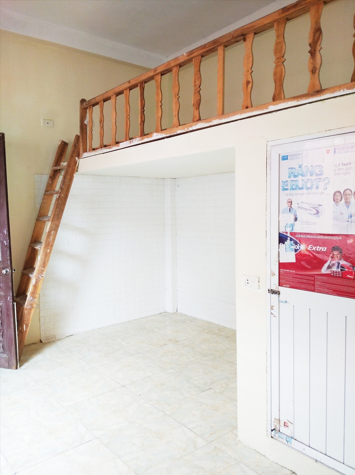 Phòng trọ Duplex 20m2 tại THT Land 1 Mễ Trì Thượng - Nam Từ Liêm - Phòng khách