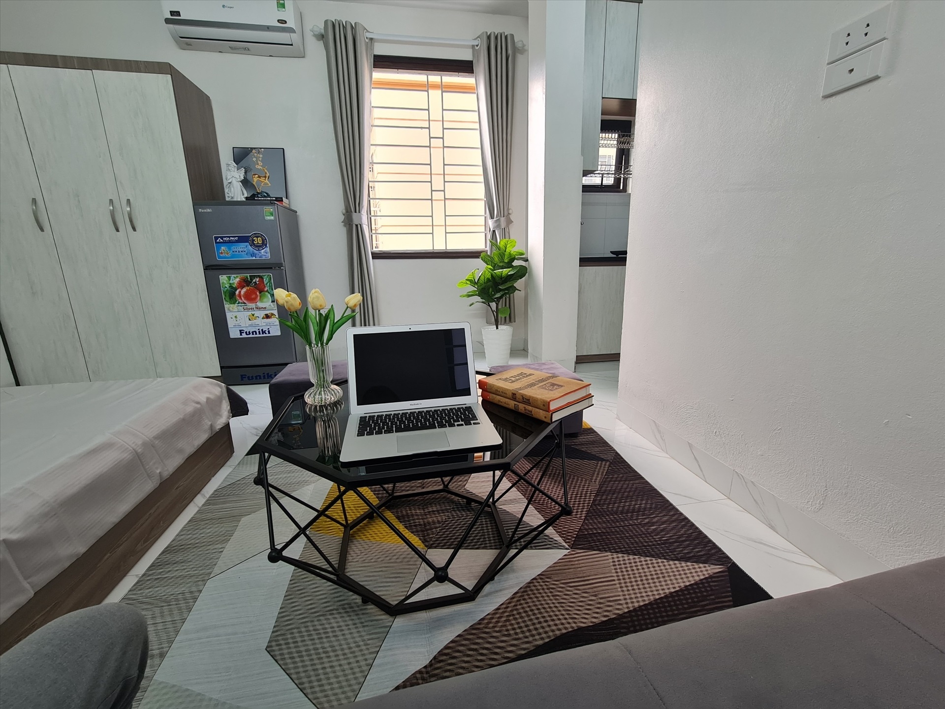 Phòng trọ Studio 25m2 tại THT Land Trần Cung - Bắc Từ Liêm - Phòng khách