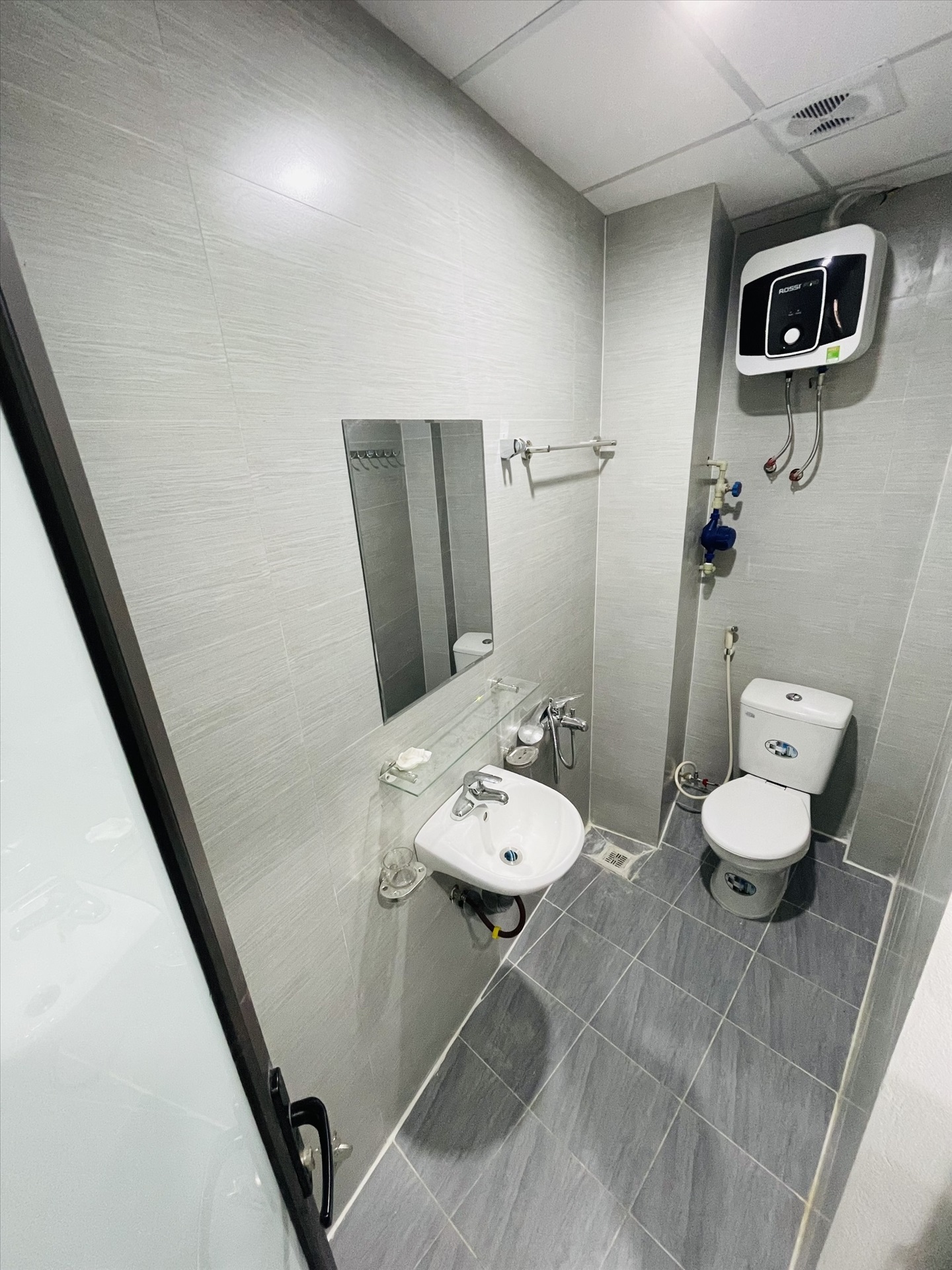 Phòng trọ Studio 20m2 tại THT Land 1 Mỹ Đình - Nam Từ Liêm - Phòng tắm