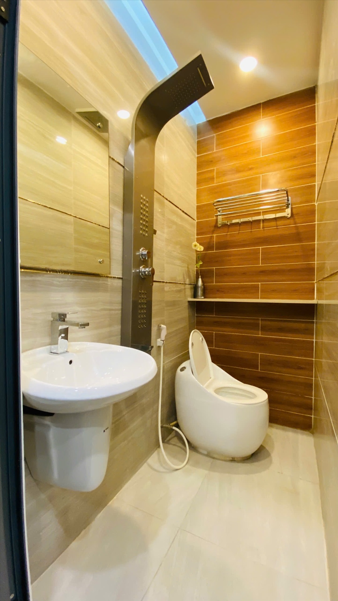 Phòng trọ Studio 25m2 tại NA House Lê Văn Thọ - Gò Vấp - Phòng tắm