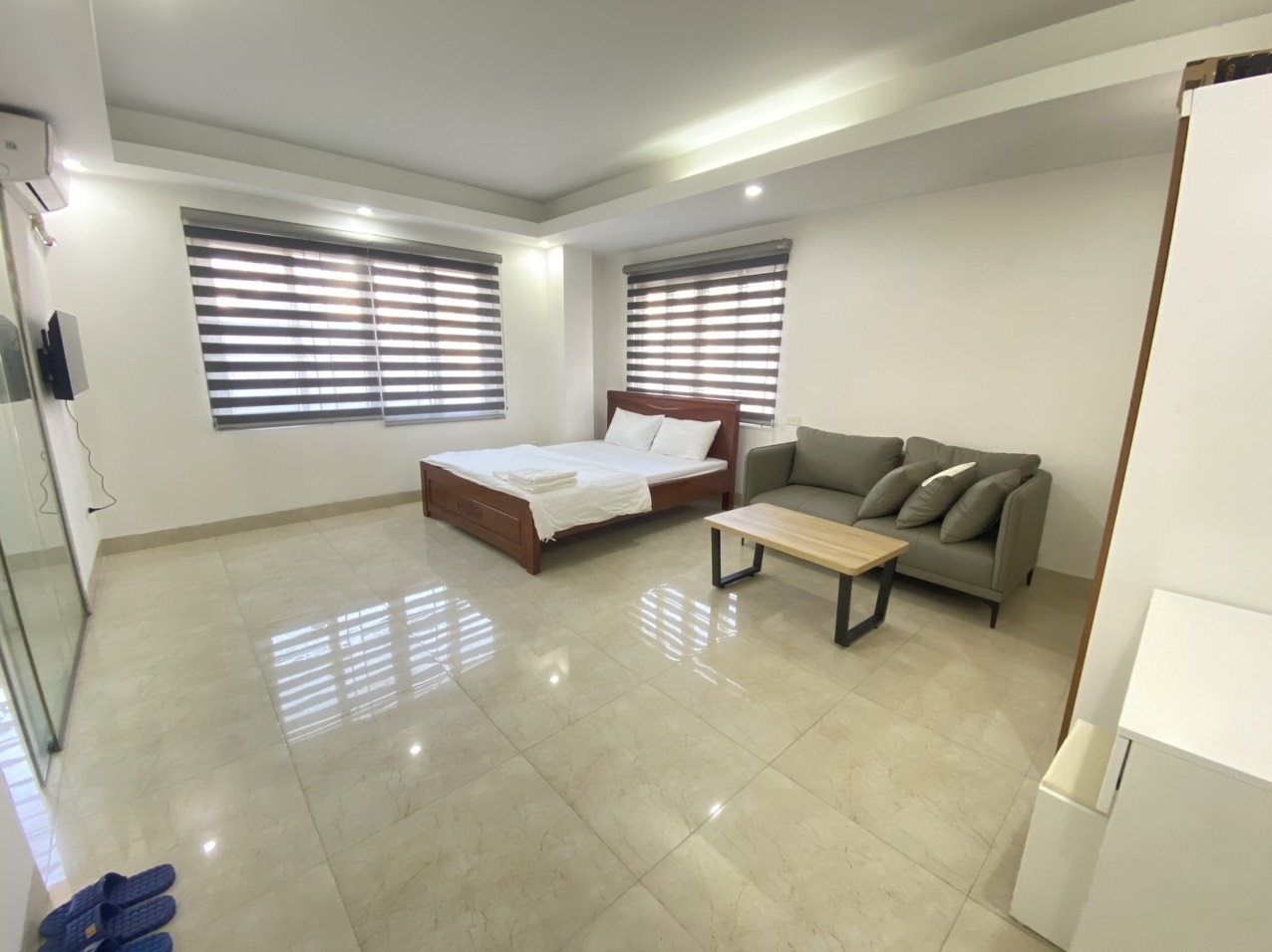 Phòng trọ Studio 40m2 tại THT Land Xã Đàn - Đống Đa - Phòng khách