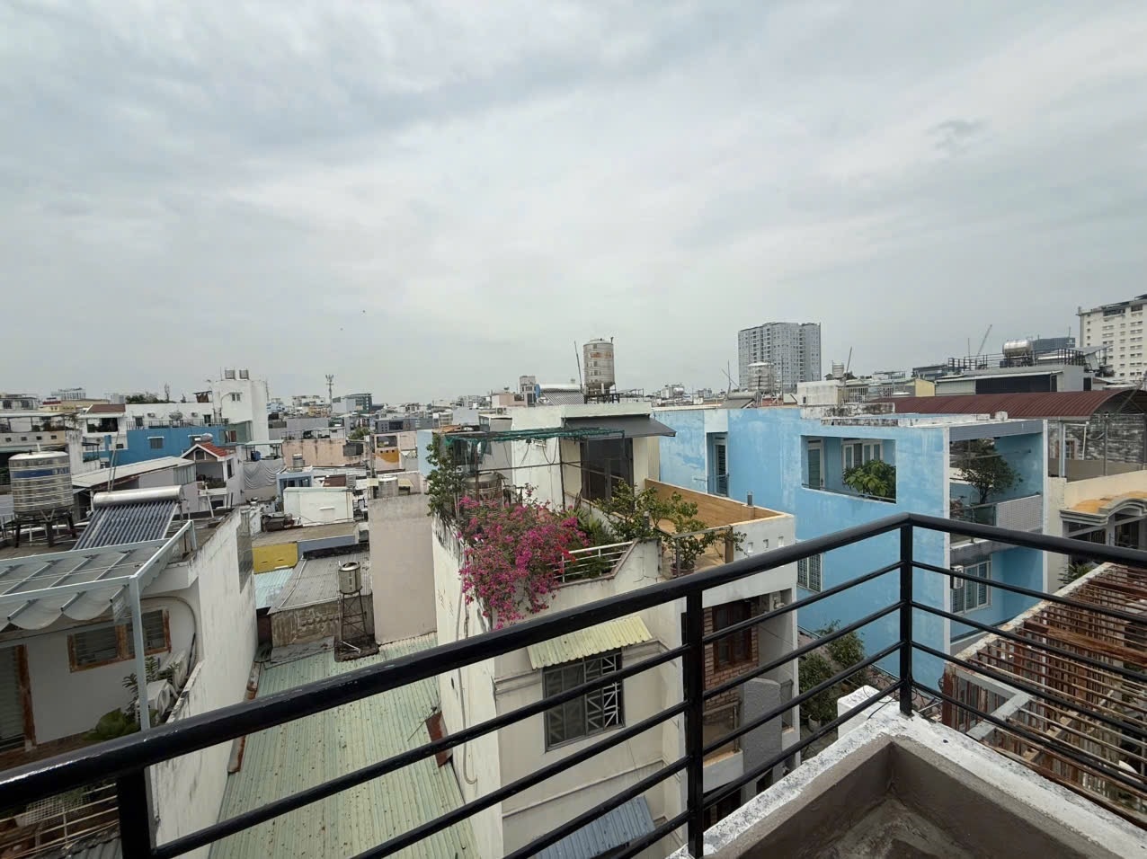 Phòng trọ 2 Phòng ngủ 68m2 tại AQ Home Cô Bắc - Phú Nhuận - Ban công