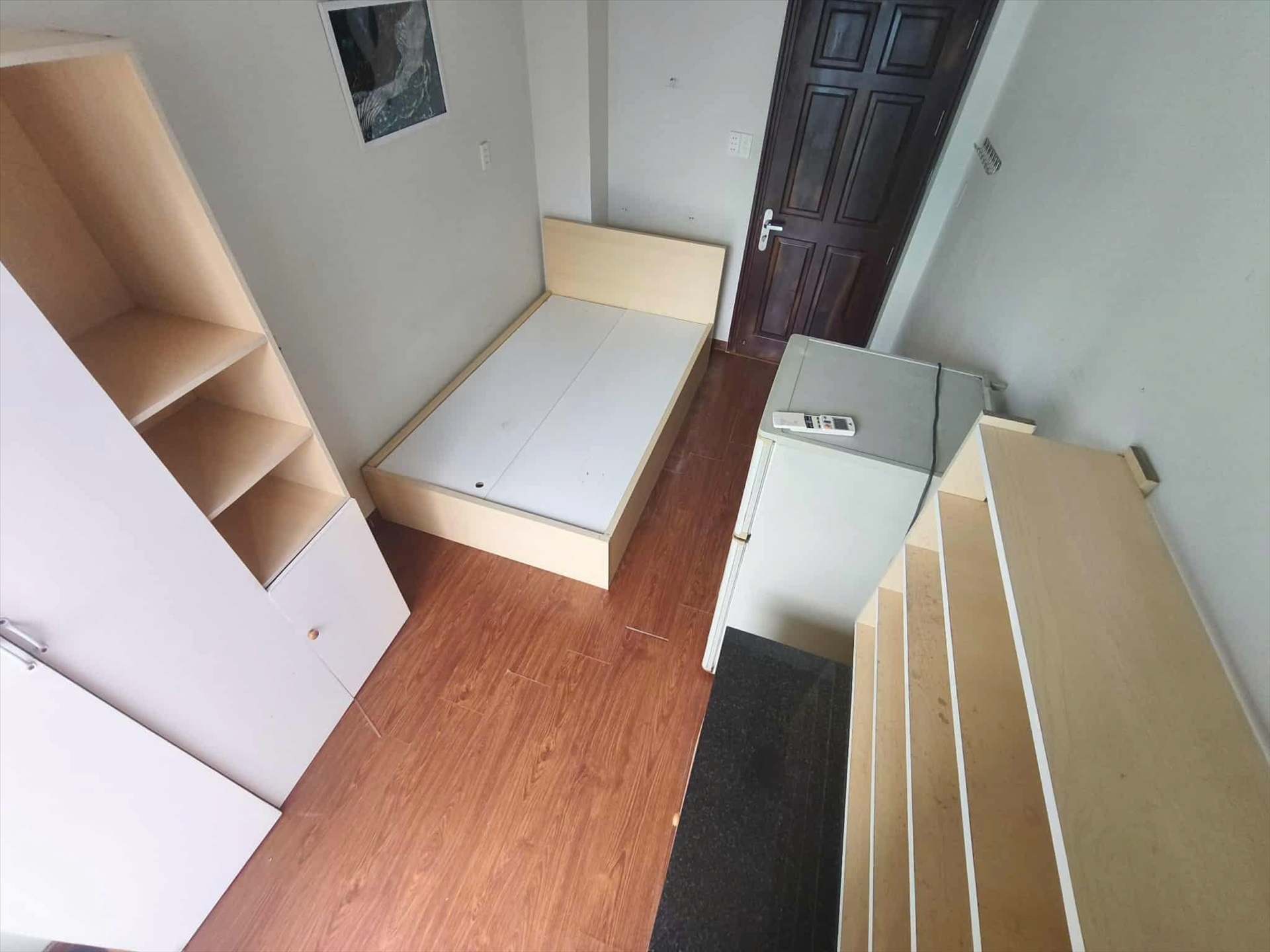 Phòng trọ Jinjoo Home Phạm Văn Hai - Tân Bình - Phòng (*)