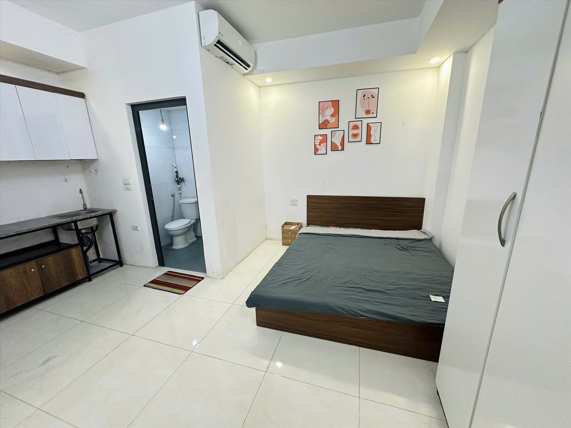 Phòng trọ Studio 20m2 tại TT House 1 Chùa Láng - Đống Đa - Phòng ngủ