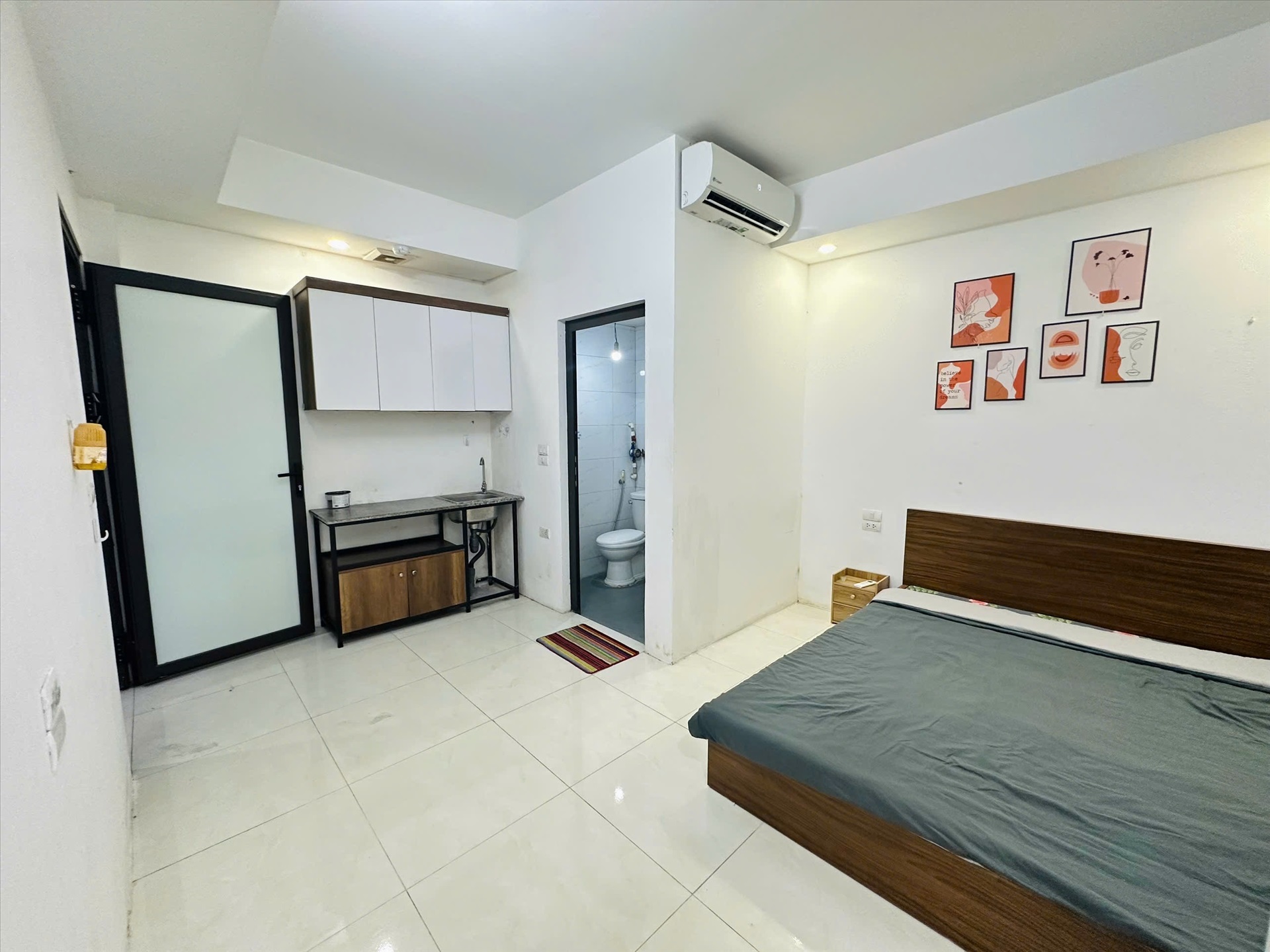 Phòng trọ Studio 20m2 tại TT House 1 Chùa Láng - Đống Đa - Phòng ngủ