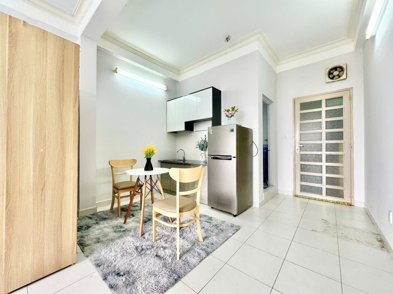 Phòng trọ Studio 30m2 tại Jinjoo Home Bến Cát - Tân Bình - Phòng bếp