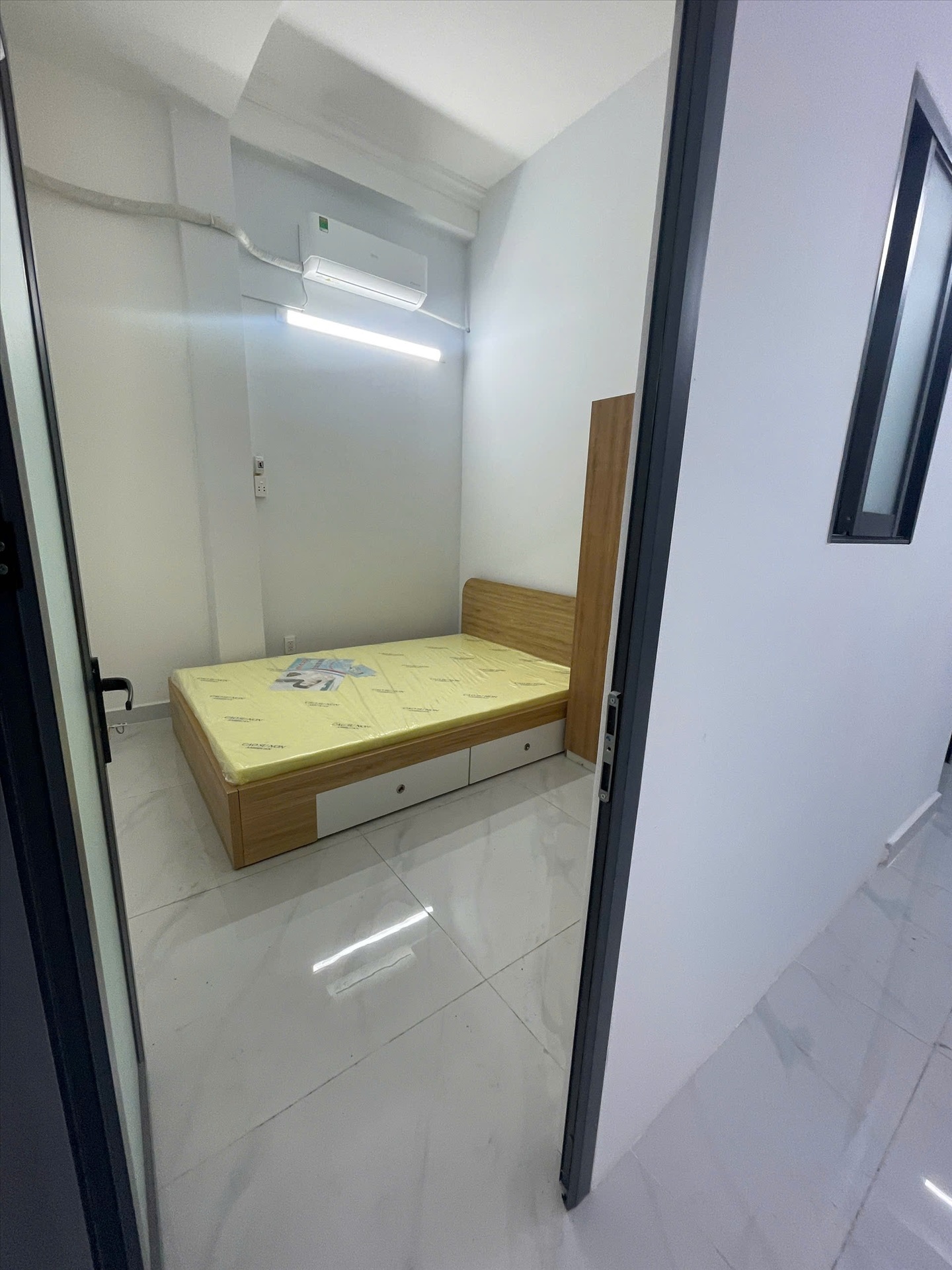 Phòng trọ Jinjoo Home Bình Lợi - Bình Thạnh - Phòng (*)