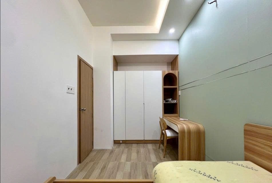 Phòng trọ PTC House Hồ Bá Kiện - Quận 10 - Phòng (*)