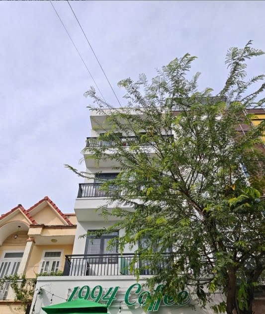 Phòng trọ PTC House Đường số 494 - Quận 9 - Toàn cảnh tòa nhà (*)