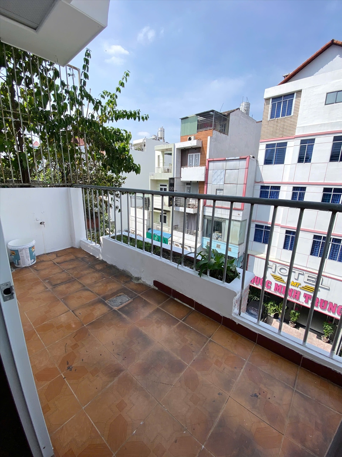 Phòng trọ Studio 30m2 tại Jinjoo Home Nguyễn Thái Bình - Tân Bình - Ban công