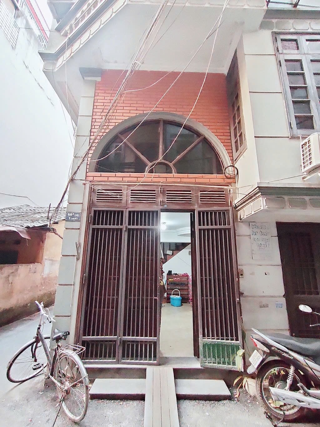 Phòng trọ PTC  House 2 Đặng Thai Mai - Tây Hồ  - Toàn cảnh tòa nhà (*)