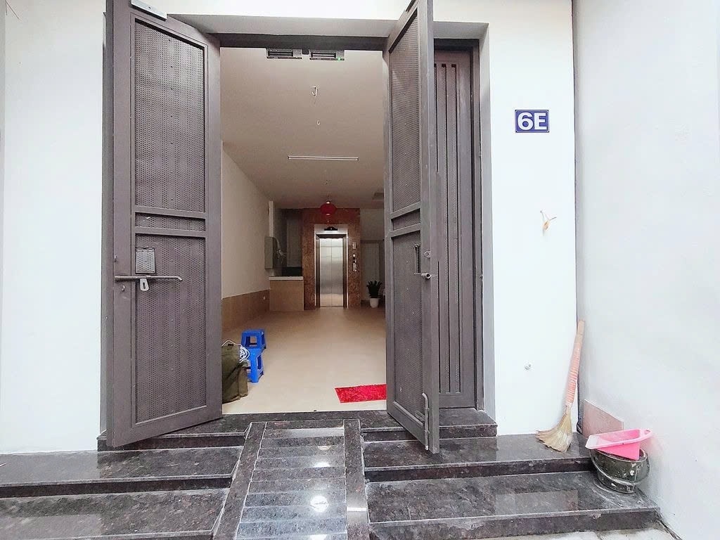 Phòng trọ PTC House 2 Lạc Long Quân - Tây Hồ 